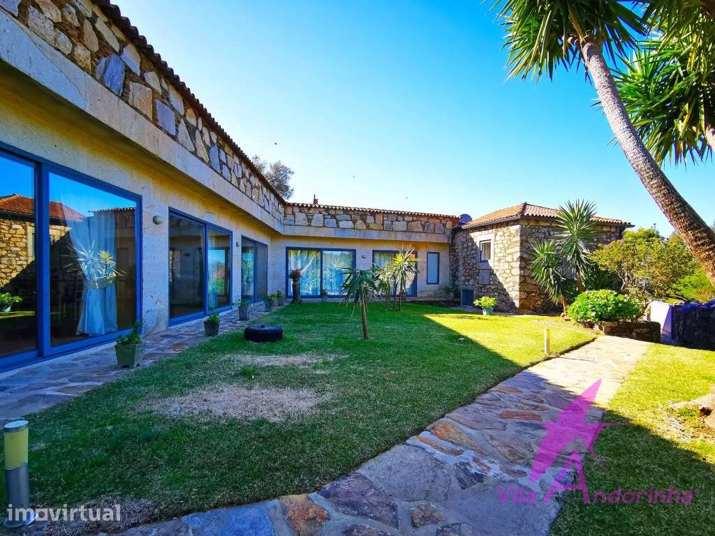 Quinta em pedra com cerca de 700 m2, Alojamento local e Eventos - Grande imagem: 3/34