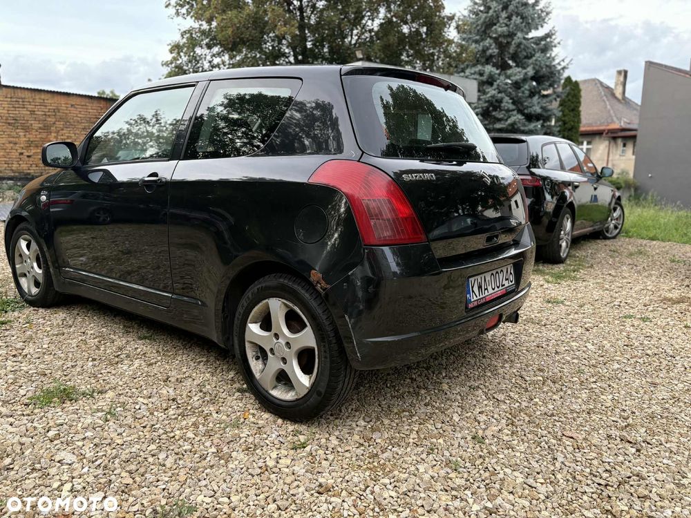Suzuki Swift 1.3 Classic - 1