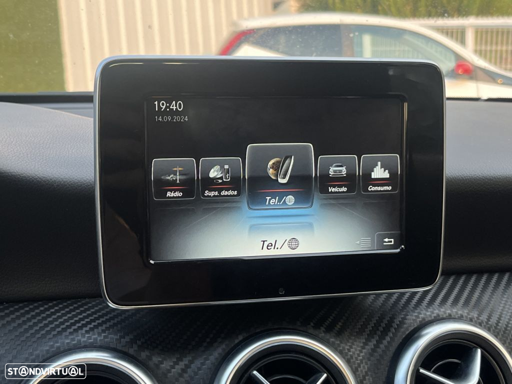 Mercedes-Benz A 200 d AMG Line - 17