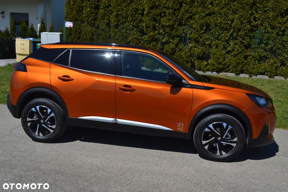 Peugeot 2008 1.2 PureTech Allure Pack S&S EAT8 - 3