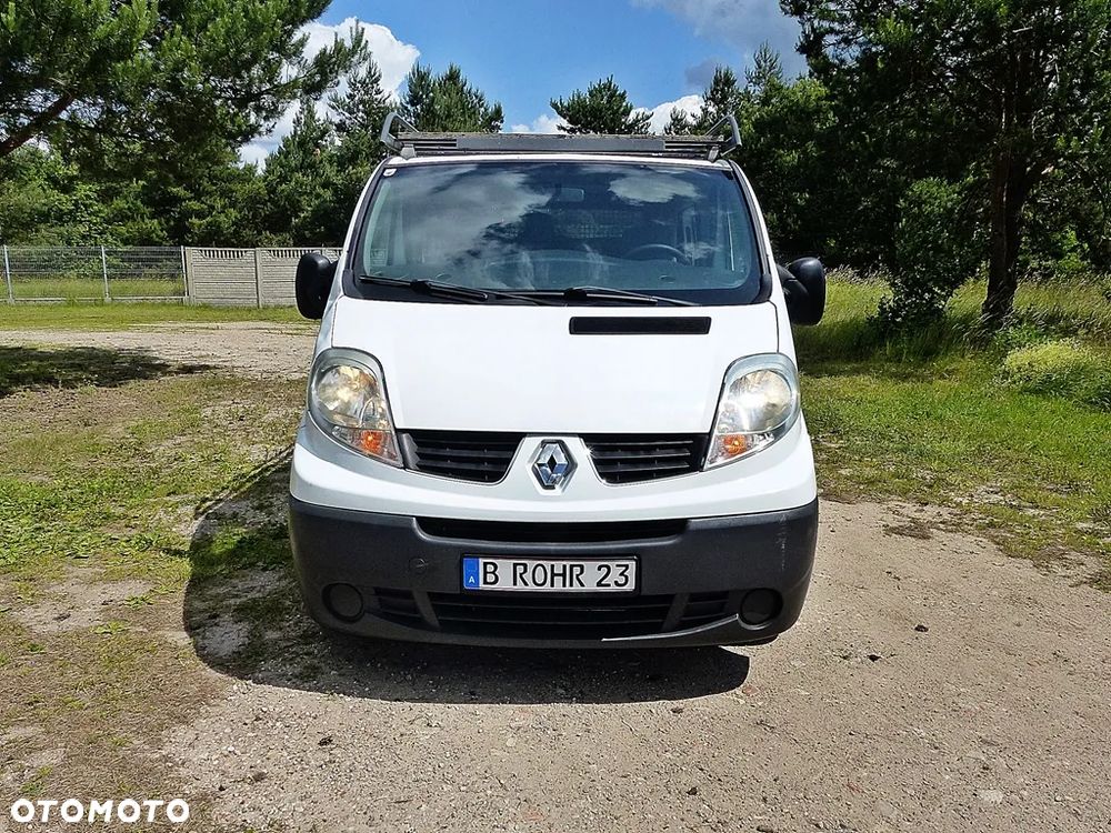 Renault Trafic - 2