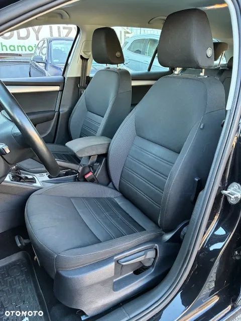 Skoda Octavia 1.4 TSI Ambition DSG - 13