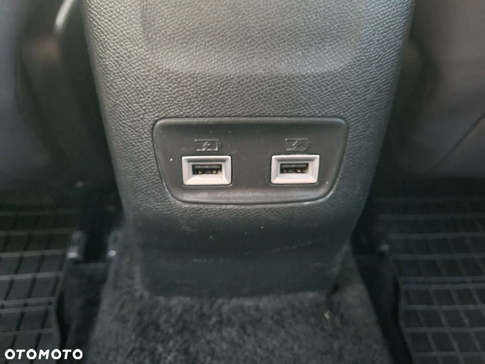 Peugeot 2008 PureTech 130 GPF Stop&Start Allure - 21