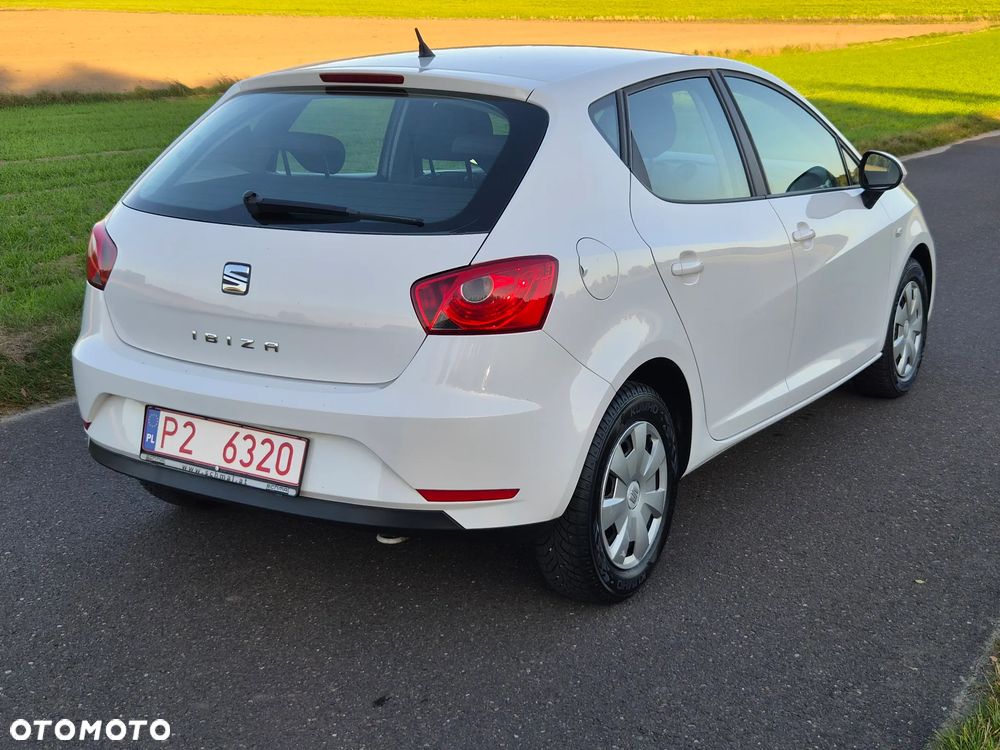 Seat Ibiza 2014 photo 4