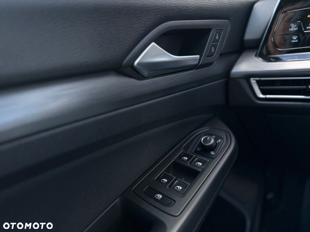 Volkswagen Golf Variant 2.0 TDI Style DSG - 26