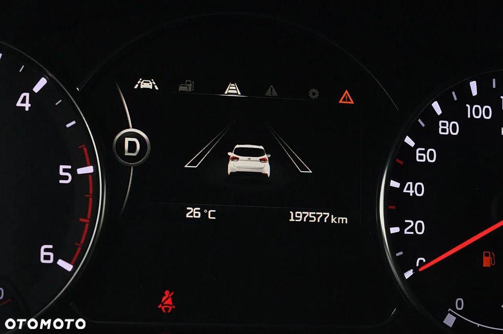Kia Carens 1.7 CRDi XL - 26