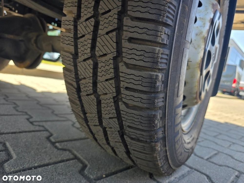Iveco 35S16 - 21