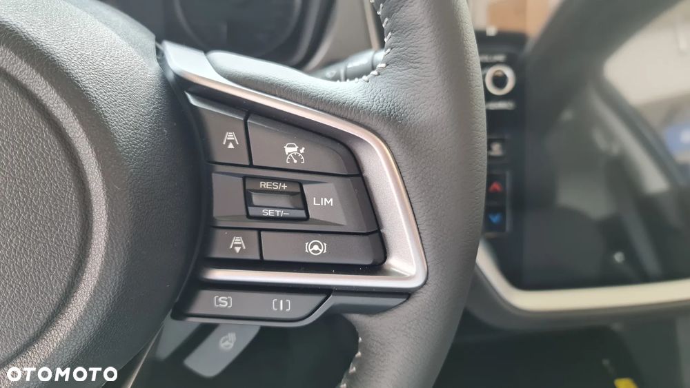 Subaru Crosstrek 2.0i-S e-Boxer Platinum (EyeSight) Lineartronic - 11
