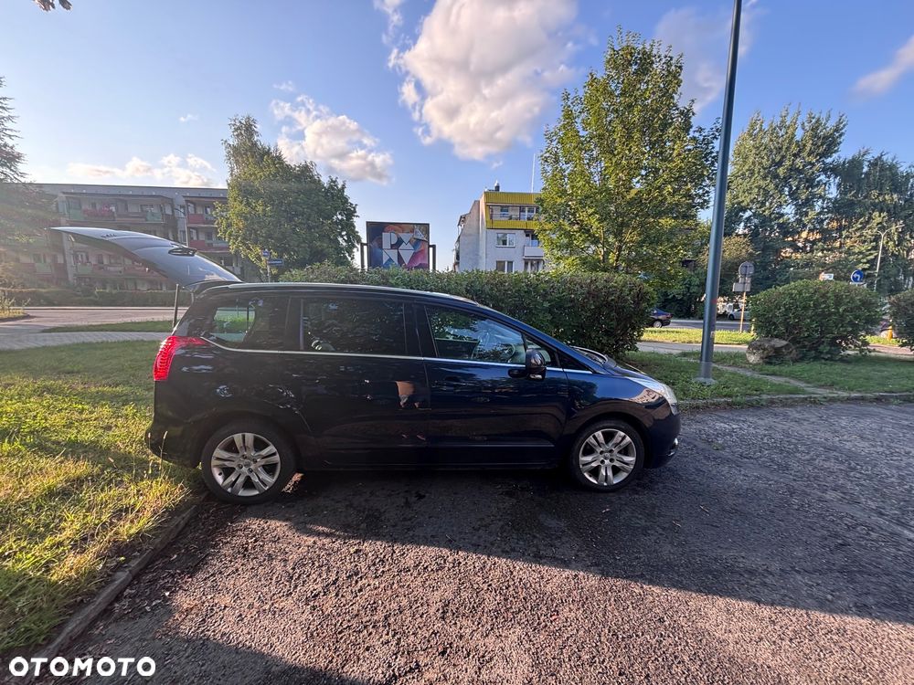 Peugeot 5008 2.0 HDi Allure 7os - 7