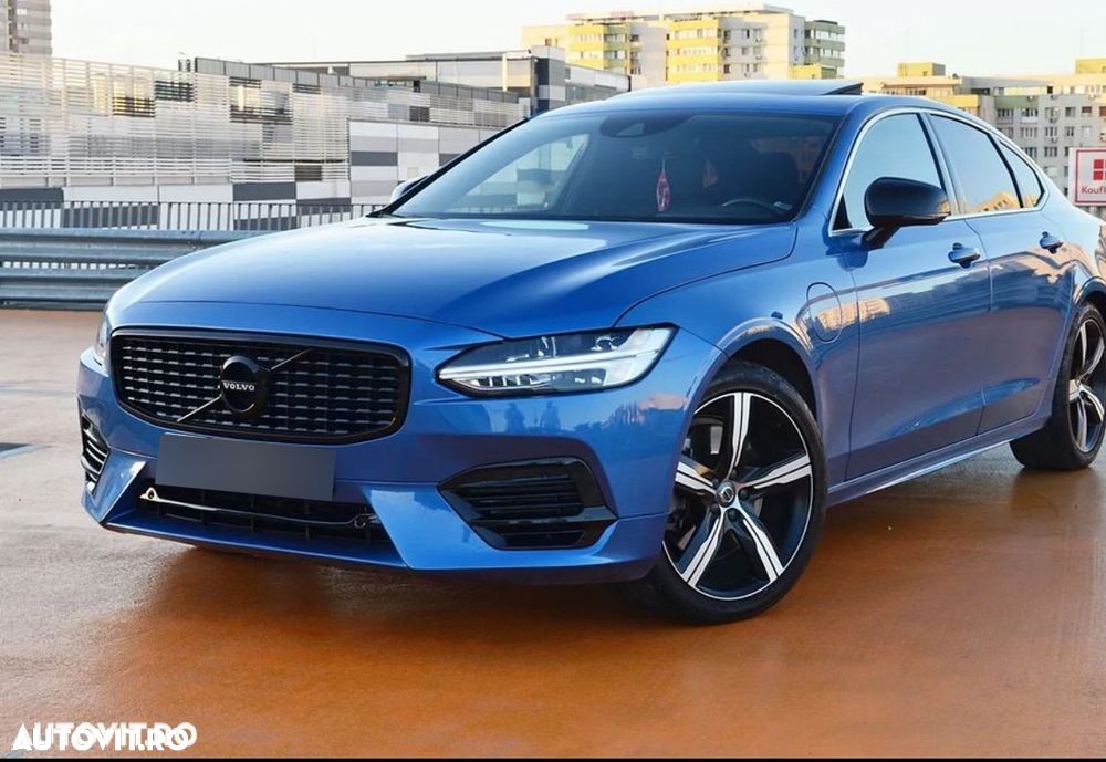 Volvo S90 T8 Recharge AWD Geartronic RDesign - 4