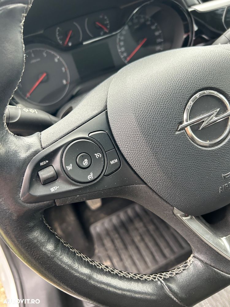 Opel Corsa 1.5 Diesel Start/Stop Edition - 9