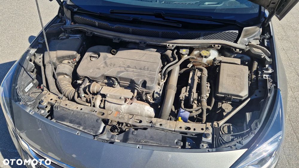 Opel Astra 1.4 T Dynamic - 5