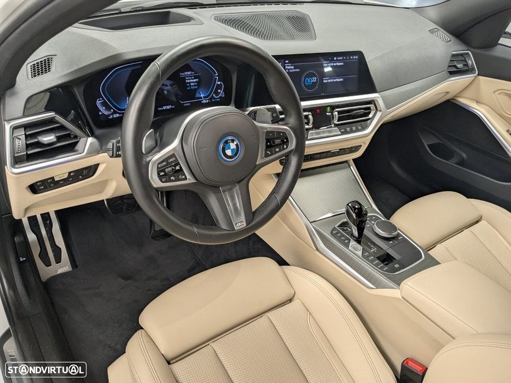 BMW 330 e Pack M Auto - 16