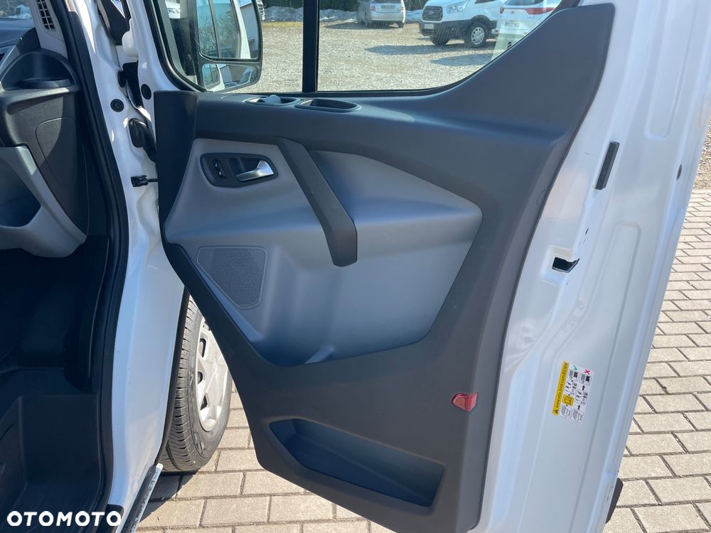 Ford Transit Custom - 34
