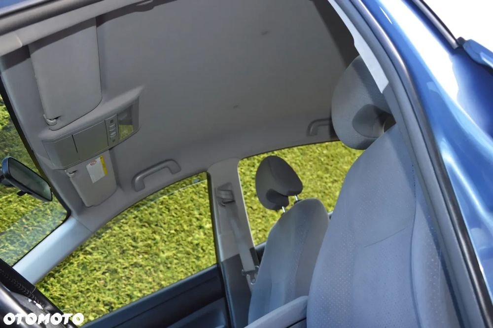 Toyota Prius - 10