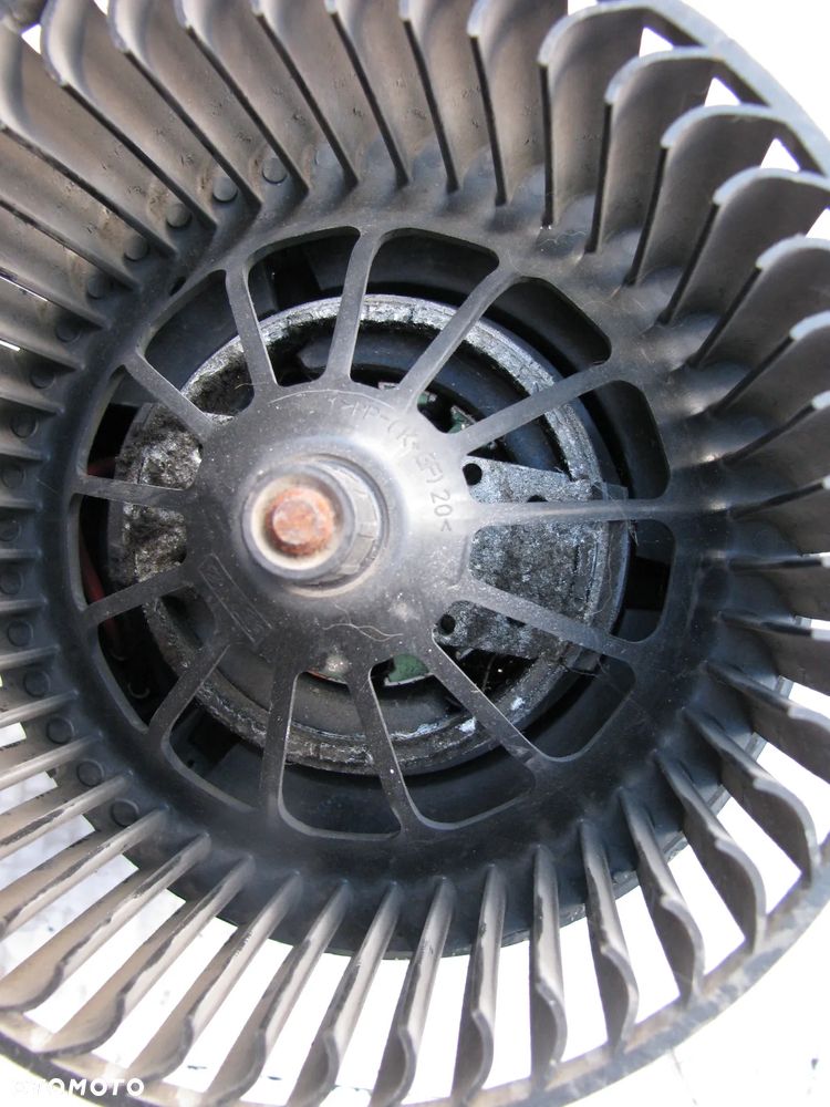 DMUCHAWA WENTYLATOR NAWIEWU  FORD FOCUS C-MAX MK1 1 I - 4