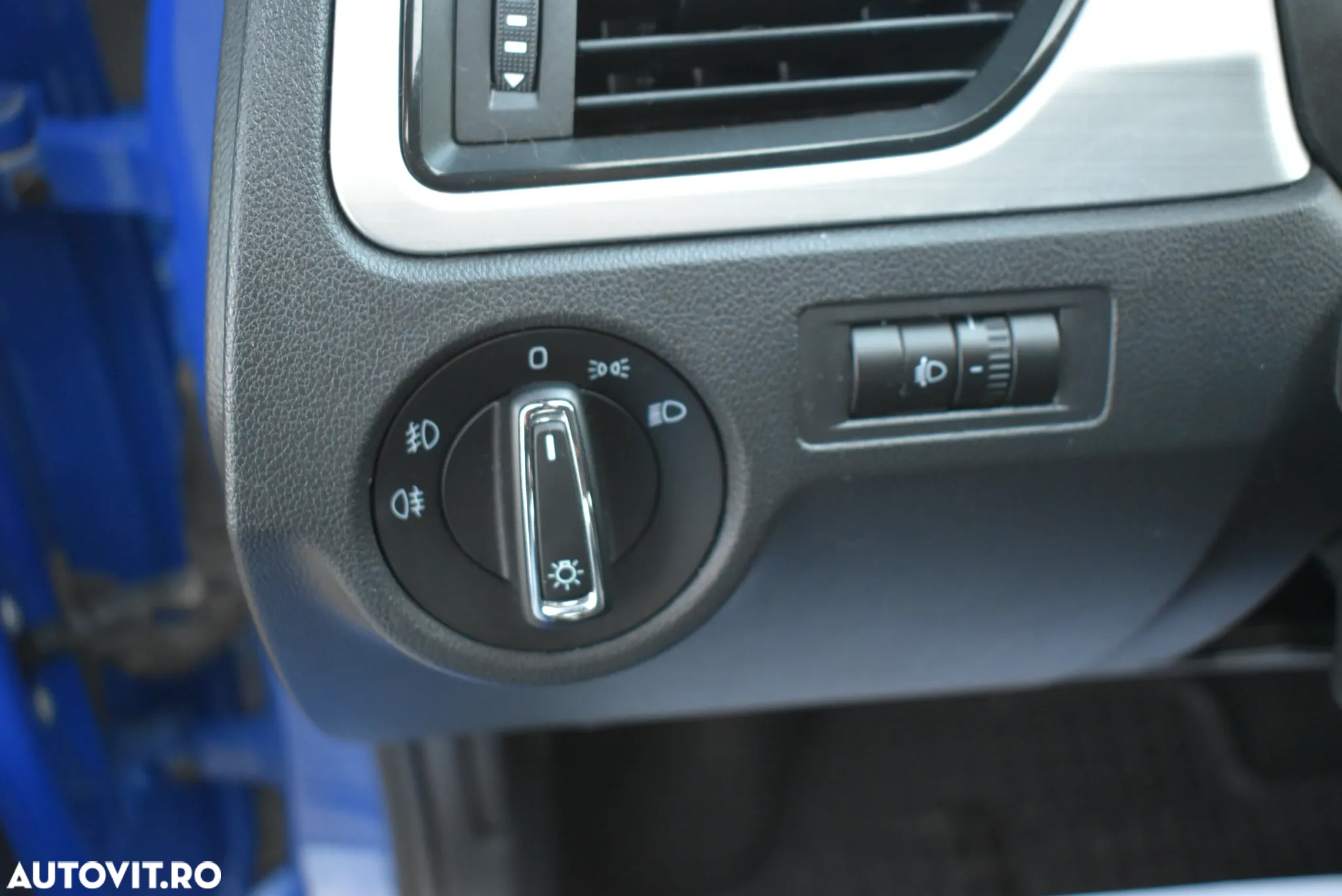 Skoda RAPID 1.0 TSI Ambition - 14