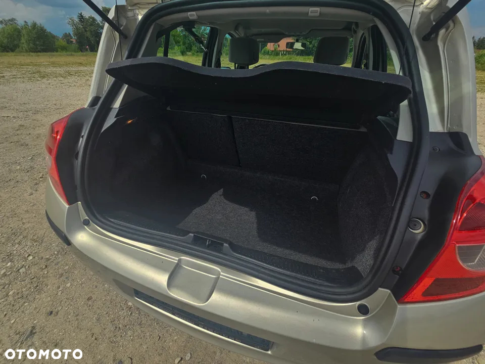 Renault Clio 1.6 16V Exception - 21