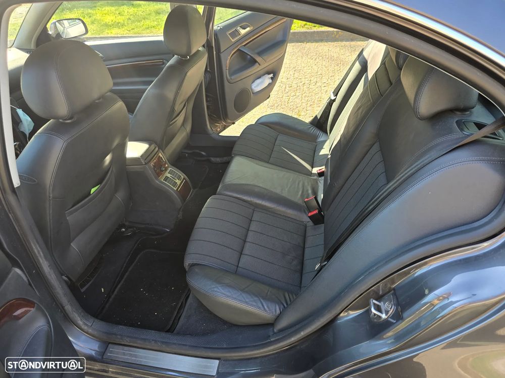 Skoda Superb 1.9 TDI Elegance VMF T. - 9