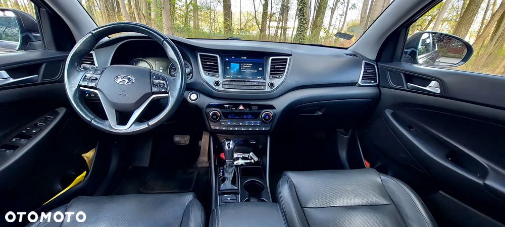 Hyundai Tucson blue 1.7 CRDi 2WD DCT Premium - 13