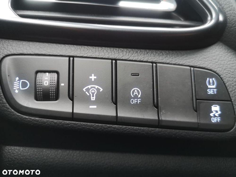 Hyundai i30 - 22