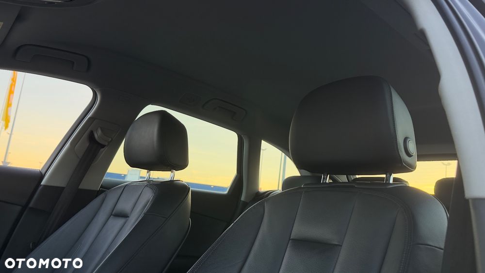 Audi A4 Avant 2.0 TDI - 12