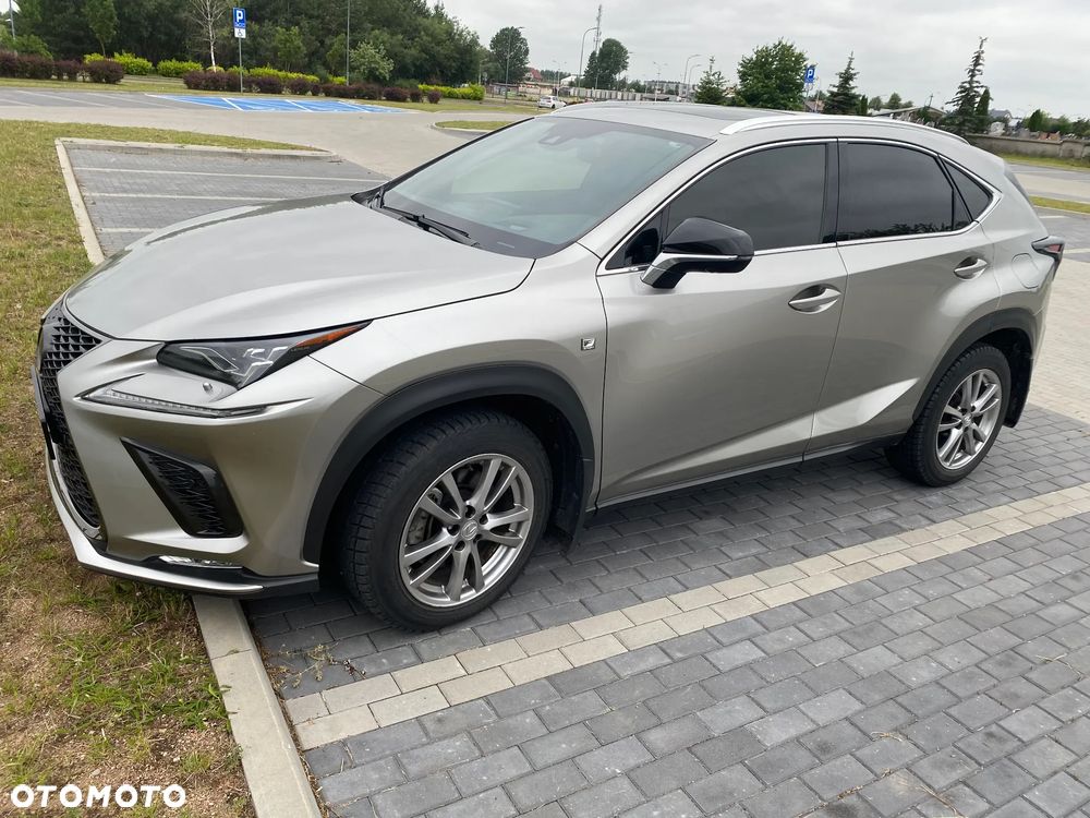 Lexus NX 300 F Sport AWD - 2