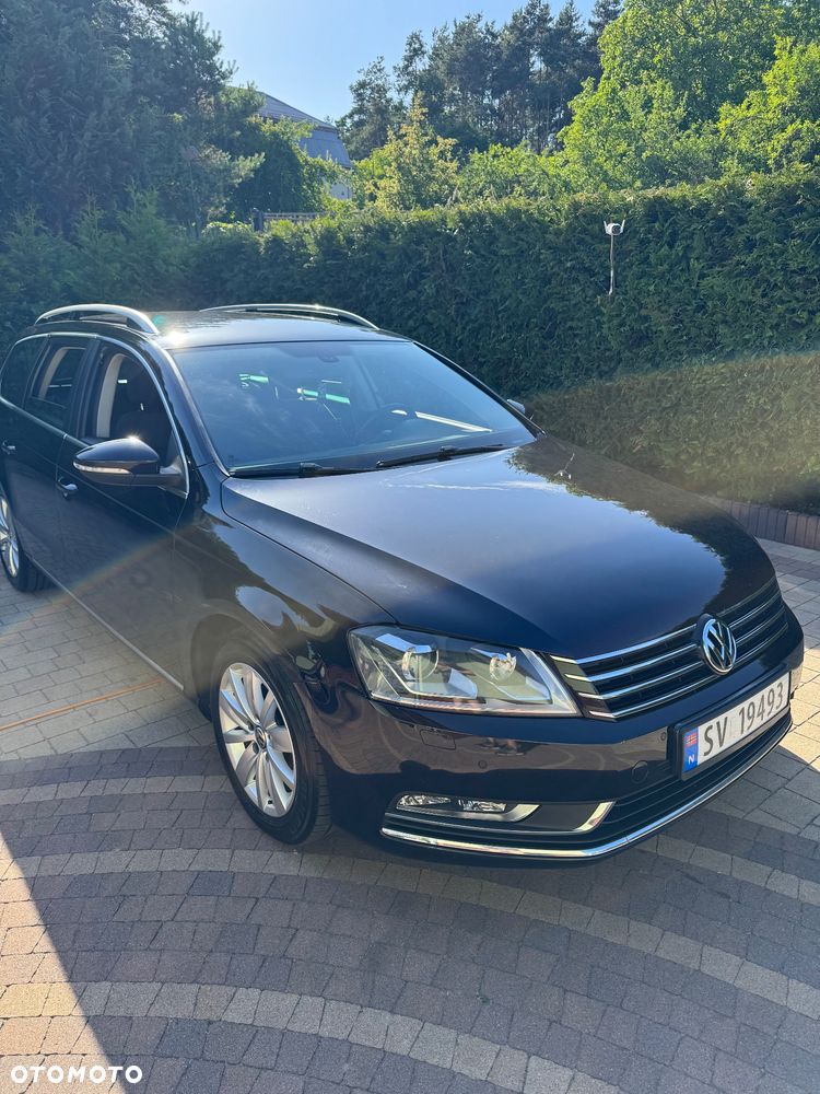 Volkswagen Passat 1.6 TDI DPF BlueMot Comfortline - 2