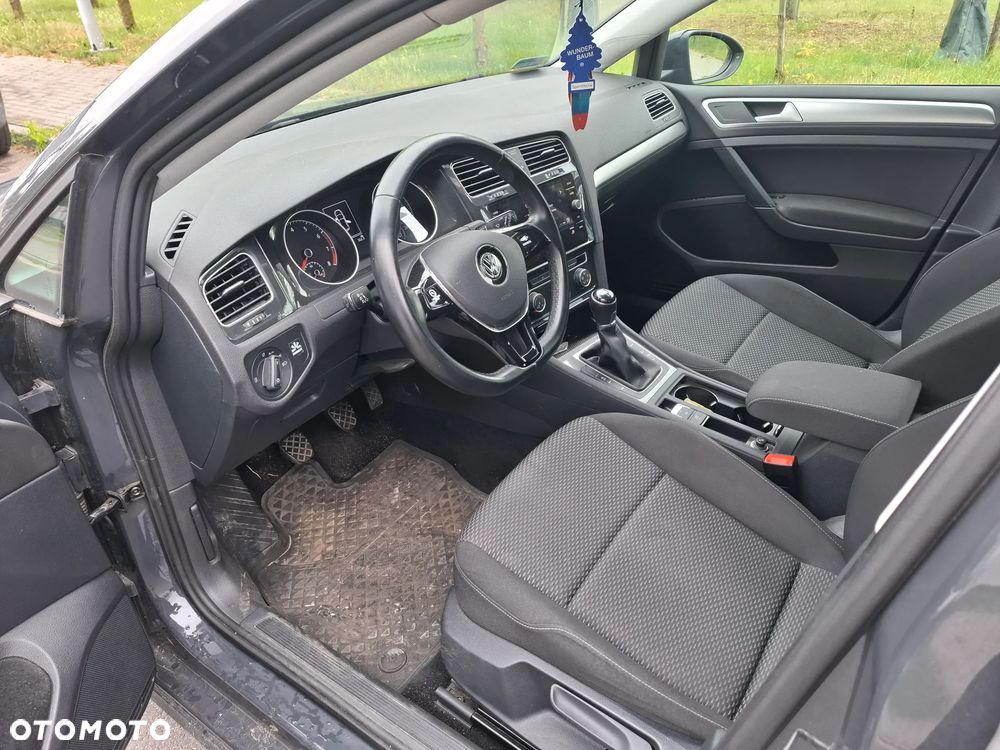 Volkswagen Golf 1.0 TSI Life - 6
