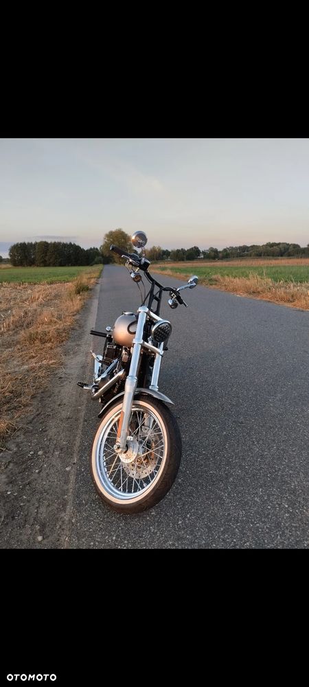 Harley-Davidson Dyna Street Bob - 17