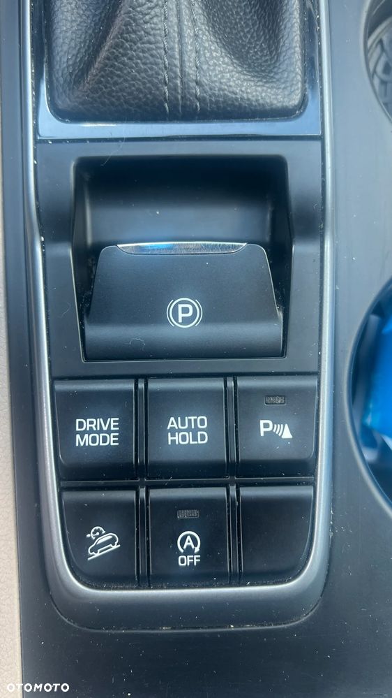 Hyundai Tucson 1.7 CRDI BlueDrive Comfort 2WD DCT - 11