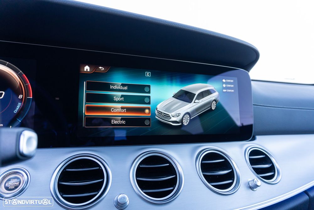 Mercedes-Benz E 300 e Station 9G-TRONIC AMG Line - 29