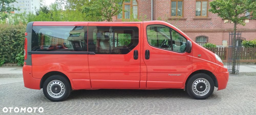 Renault Trafic - 16