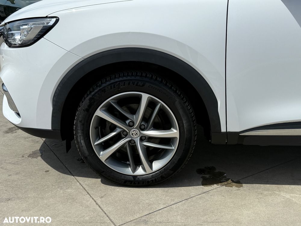 MG EHS 1.5 T-GDi AT PHEV Exclusive - 33