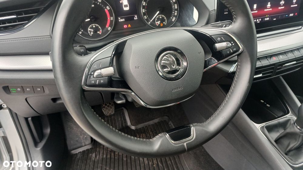 Skoda Octavia 1.5 TSI ACT Ambition - 10