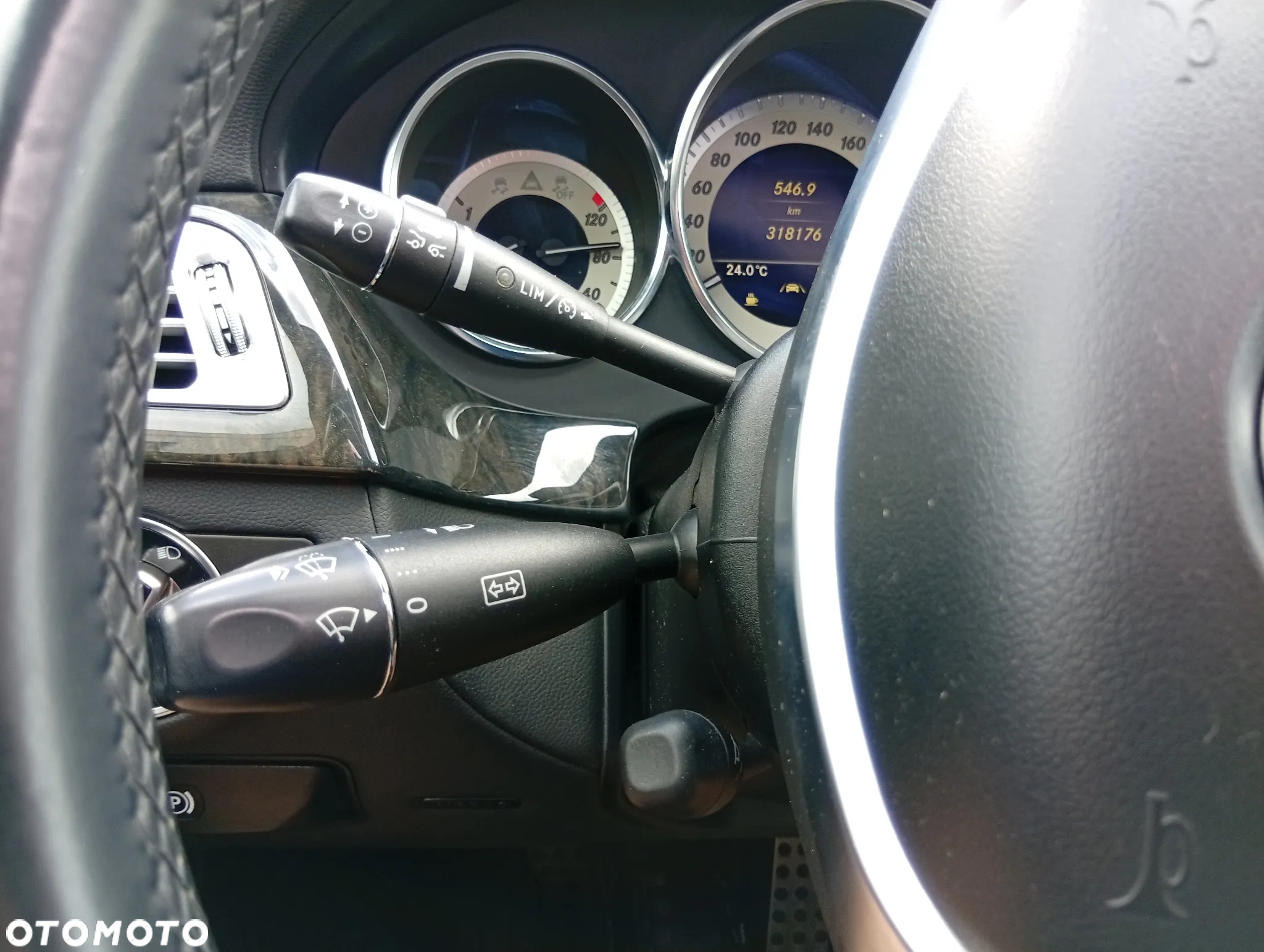 Mercedes-Benz CLS 350 CDI BlueEff - 36