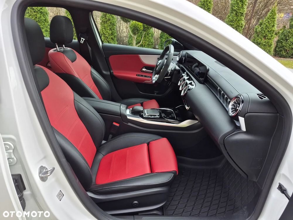 Mercedes-Benz Klasa A AMG 35 4Matic AMG Speedshift DCT 7G - 14