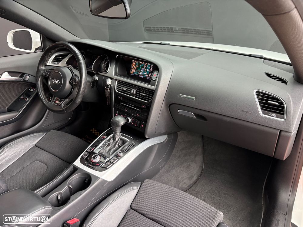 Audi A5 2.0 TDI Multitronic S-line - 41