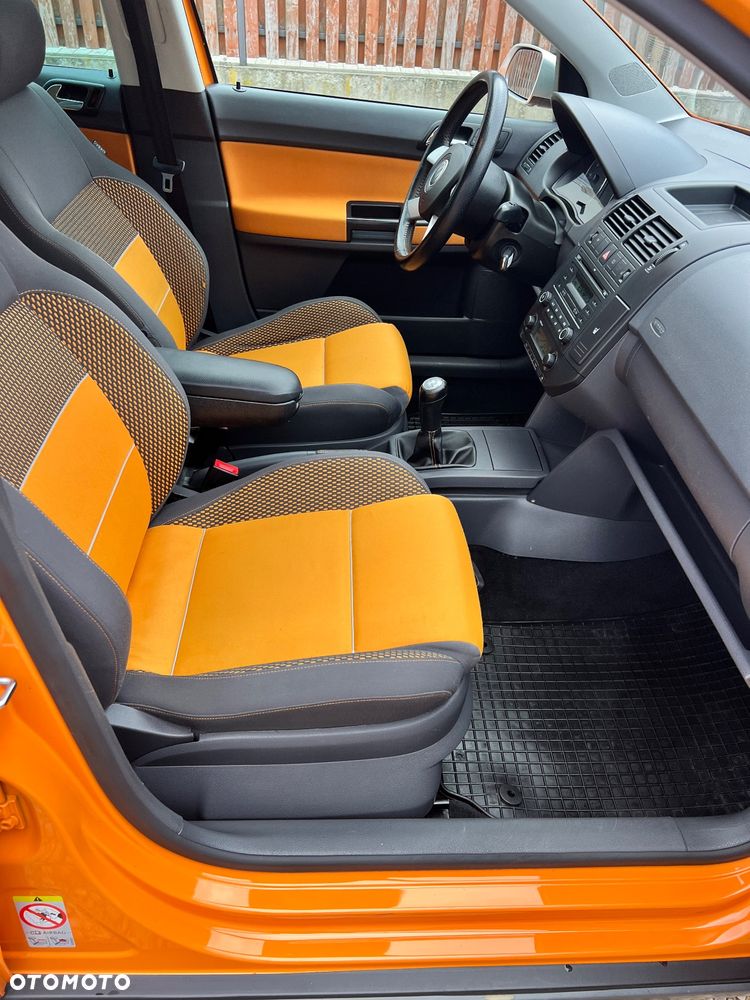 Volkswagen Polo Cross - 13