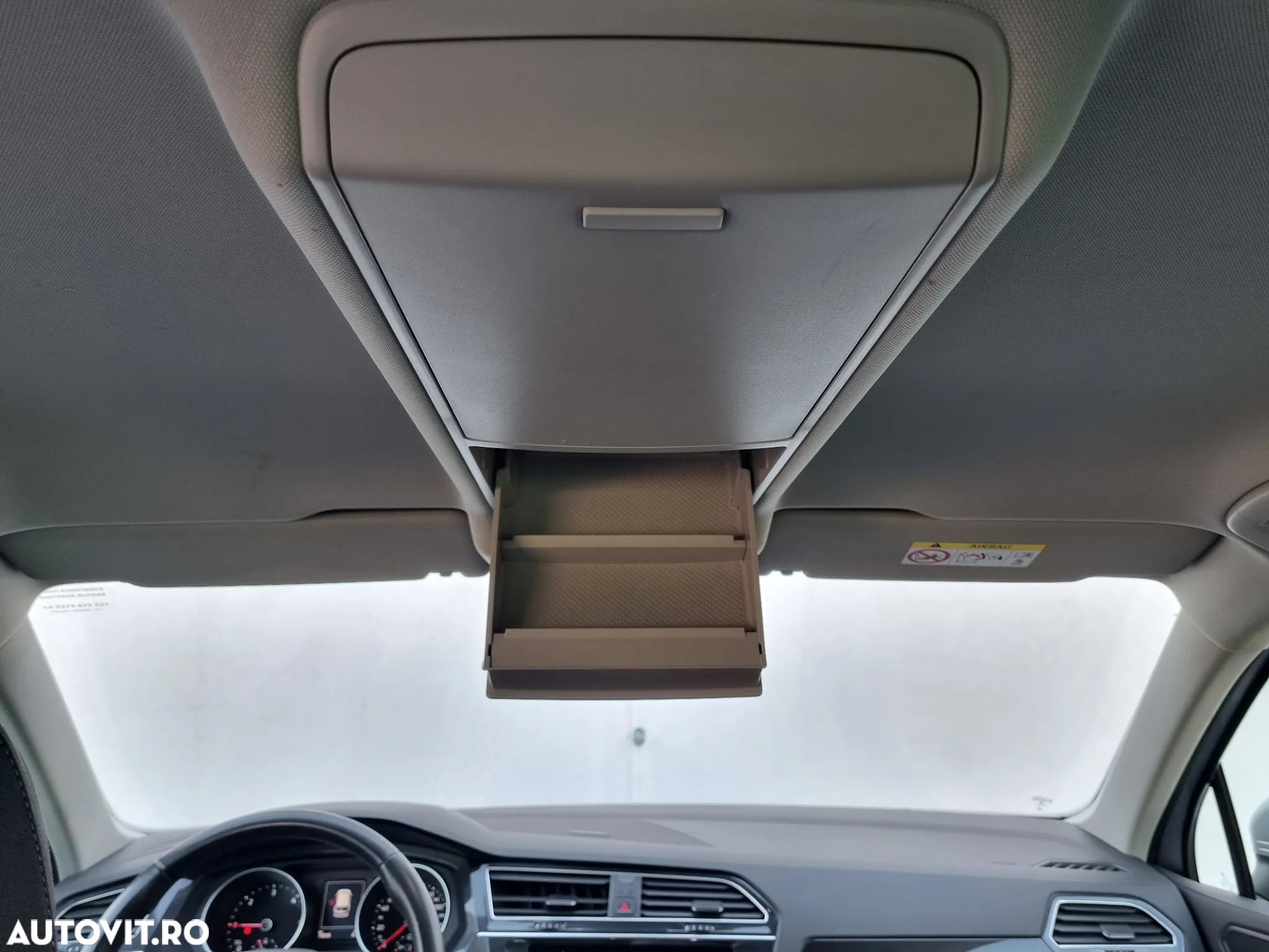 Volkswagen Tiguan 2.0 TDI SCR DSG Life - 37