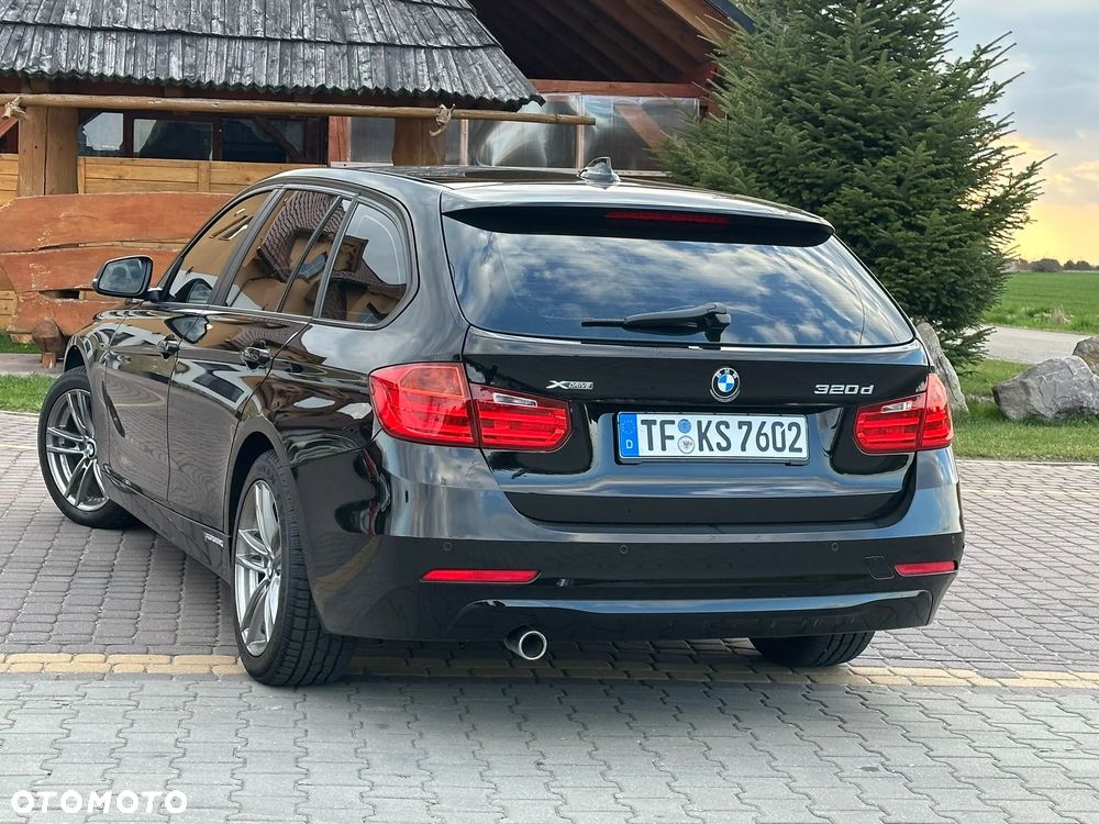BMW Seria 3 320d - 26