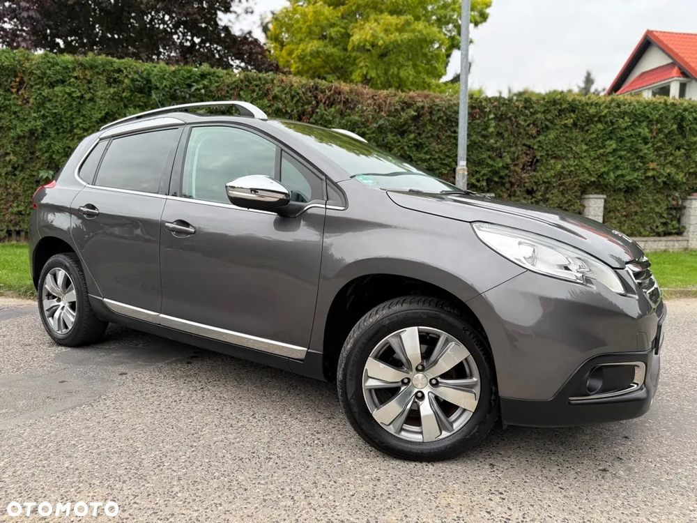 Peugeot 2008 - 10