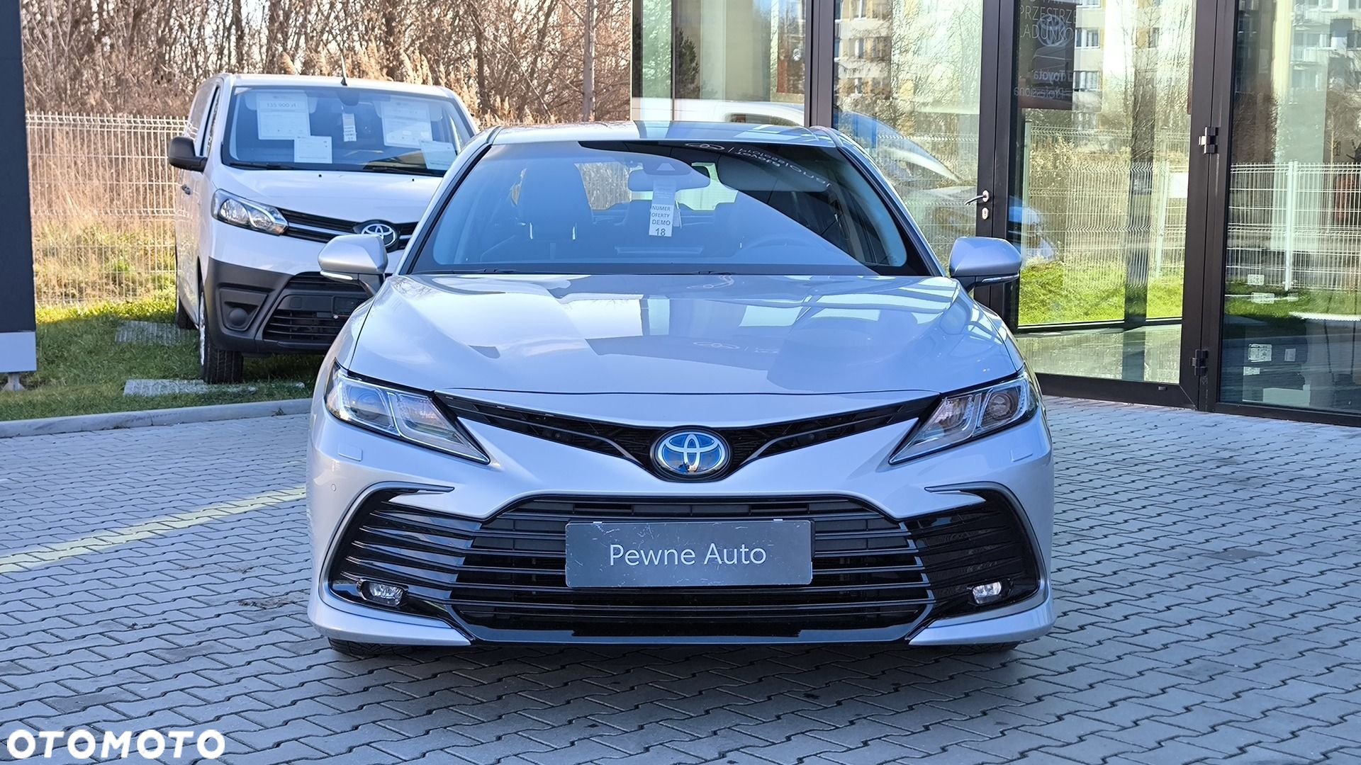 Toyota Camry - 8