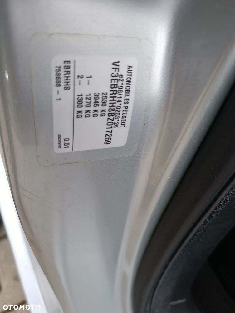 Peugeot 807 HDi 165 Family - 26