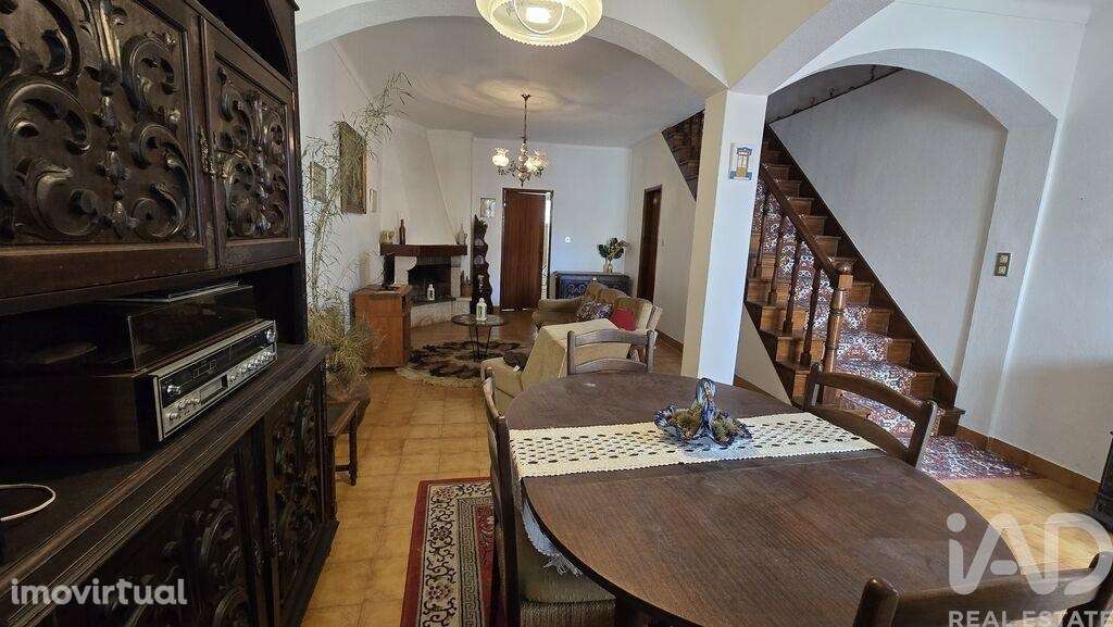 Casa / Villa T4 em Pedrógão Grande de 120,00 m2 - Grande imagem: 2/27