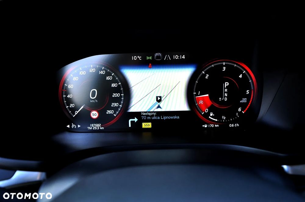 Volvo V60 D3 Momentum Pro - 35
