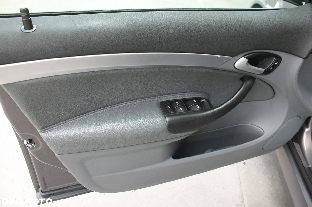 Saab 9-3 - 30