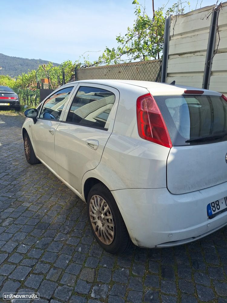 Fiat Punto 70 JTD Multijet Active - 1