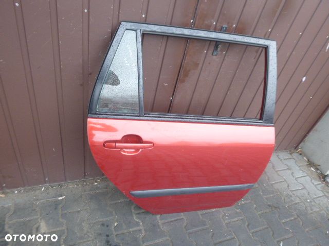 DRZWI PRAWY TYŁ PRAWE TYLNE KOMPLETNE TOYOTA COROLLA E12 KOMBI KOLOR 3N8 - 12