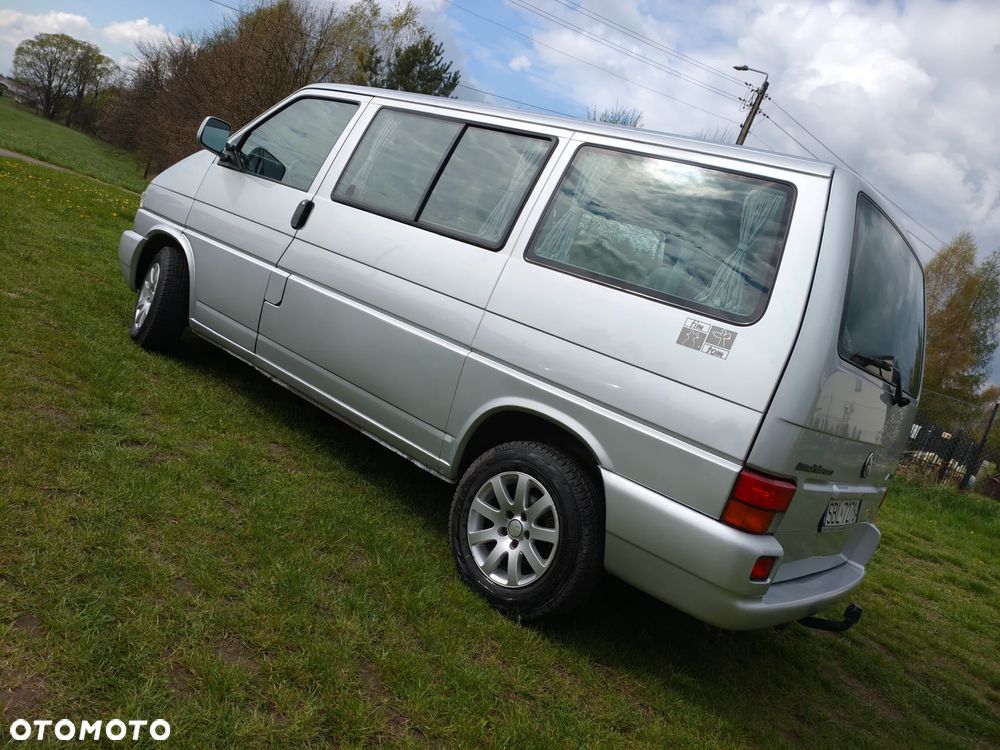 Volkswagen Multivan - 5